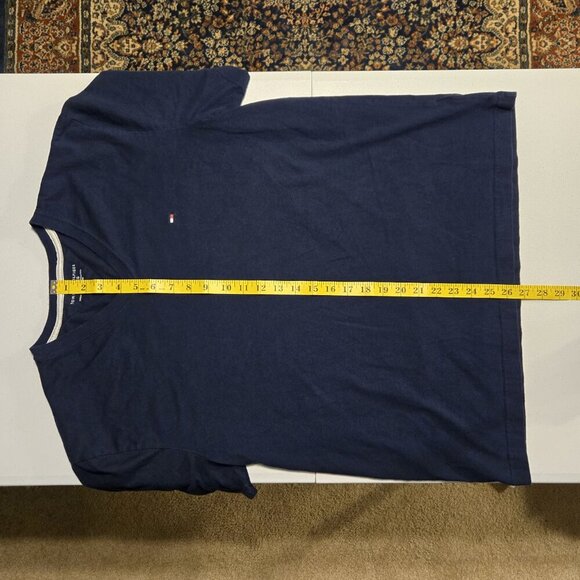 Tommy Hilfiger XL V-Neck T-Shirt Navy Blue Preppy Minimalist Casual Menswear Tee - Picture 7 of 10